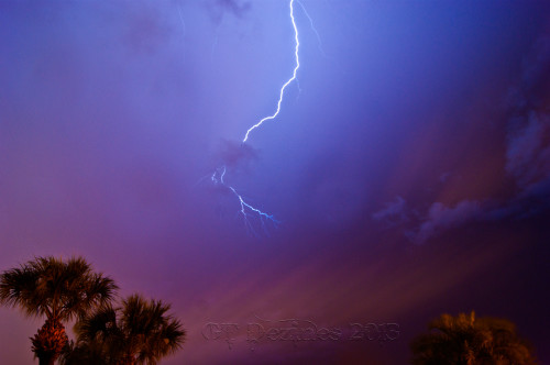 lightning- 4093- edit- web
